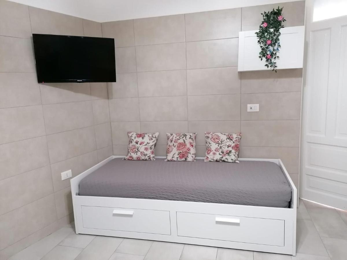 Apartmán Mary Maira Syracuse Exteriér fotografie